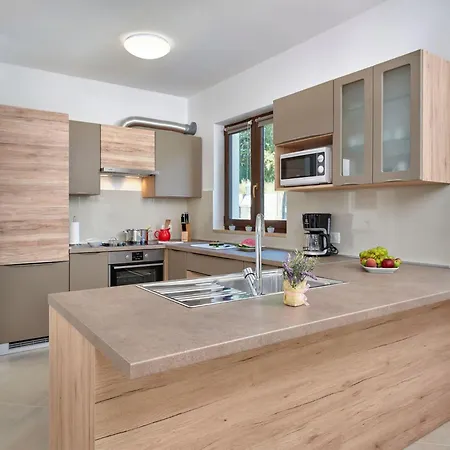 Ferienhaus Giovanna By Interhome Poreč