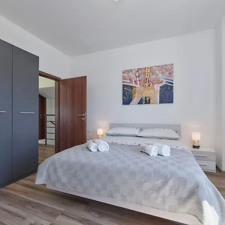 Giovanna By Interhome Ferienhaus