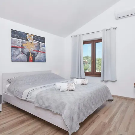 Giovanna By Interhome Ferienhaus