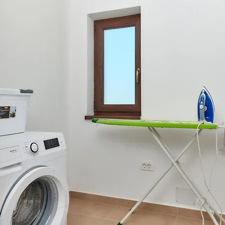 Giovanna By Interhome Porec